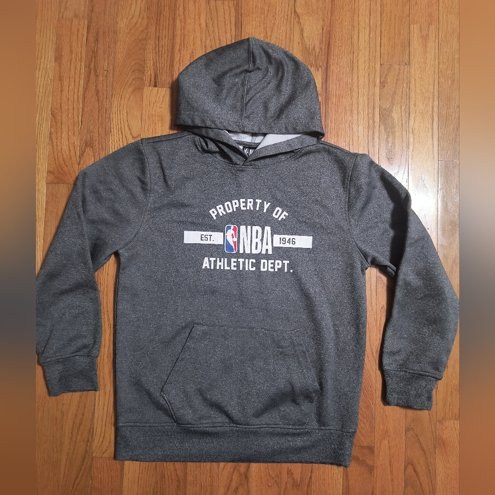 🔥 Bundle 2 For $7🔥Boy's NBA sweatshirt hoodie, boy's size 14/16, dark gray